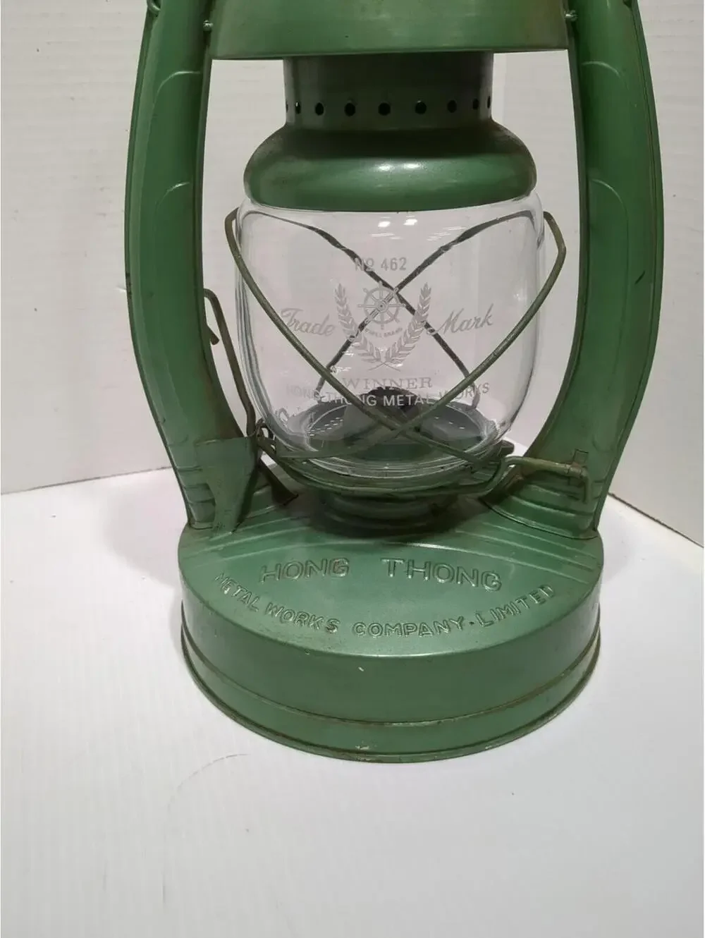 Collectible Hong Thong No. 462 Green Hurricane Lantern Vintage Oil Lamp Thailand